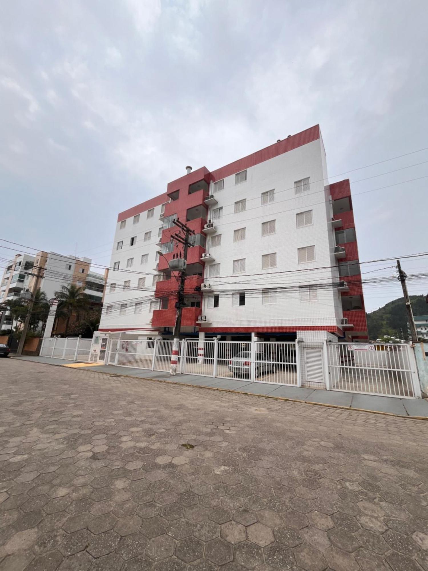 Praia Das Toninhas - Rubi Apto 408 Ubatuba Exteriör bild
